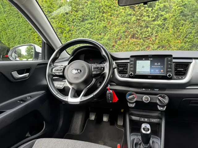 Kia Stonic 1.0 T-GDi DynamicLine Trekhaak 2020 Benzine 16