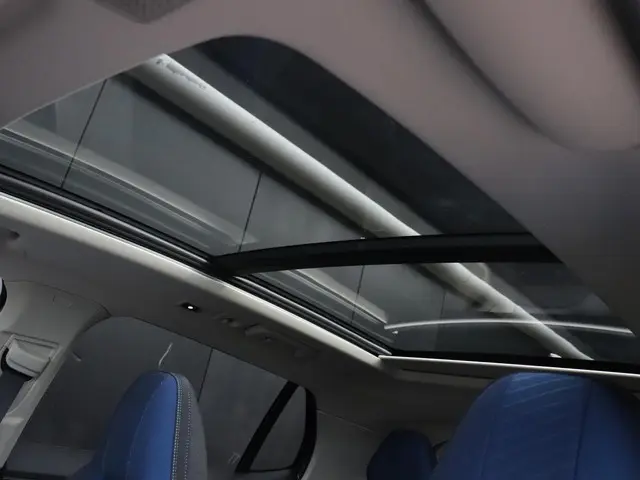 Lynk & Co 01 1.5 2023 Hybride Benzine 16