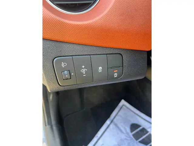 Hyundai i10 1.0i i-Motion Comfort 2016 Benzine 13