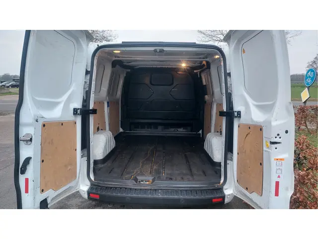 Ford Transit Custom 280 2.0 TDCI L1H1 Trend 2021 Diesel 10