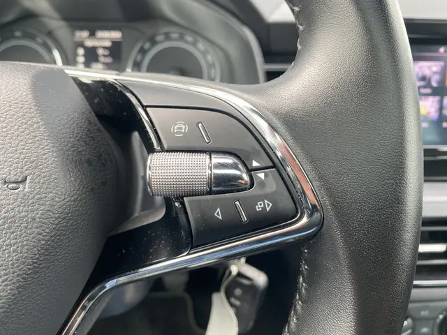 Škoda Scala 1.0 TSI Online Edition 2022 Benzine 20