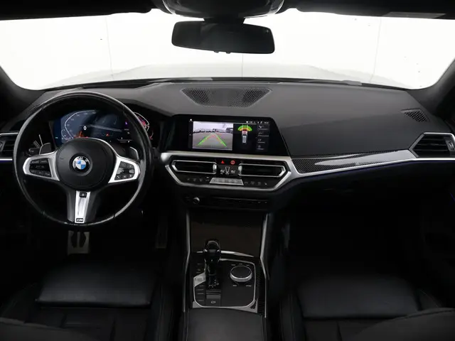 BMW 3 Serie Touring 330i High Executive 2021 Benzine 13