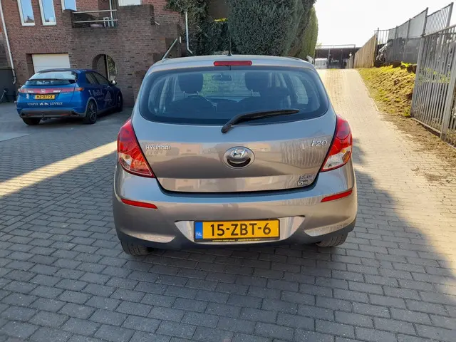Hyundai i20 1.2i i-Motion 2012 Benzine 6