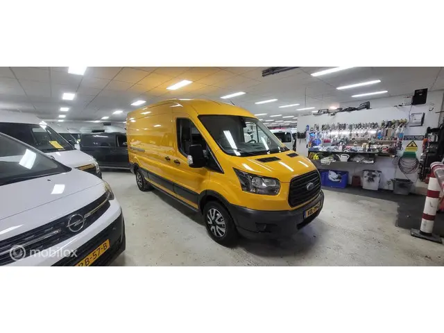 Ford Transit 350 2.0 TDCI L3H2 Ambiente 2017 Diesel