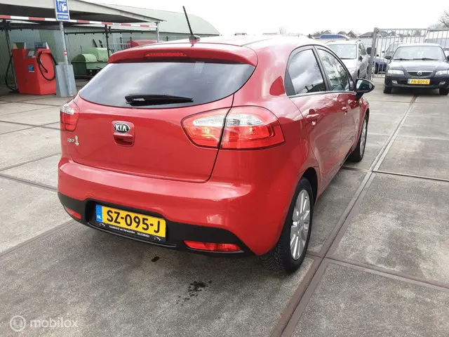 Kia Rio 1.4 CVVT ExecutiveLine 2014 Benzine 11