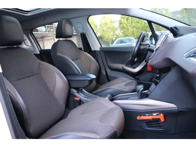Peugeot 2008 1.2 Automaat Allure 2016 Benzine 4