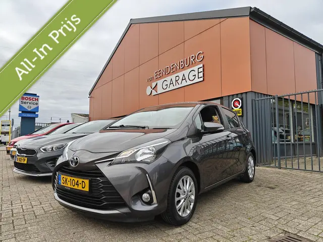 Toyota Yaris 1.0 VVT-i Aspiration 2017 Benzine