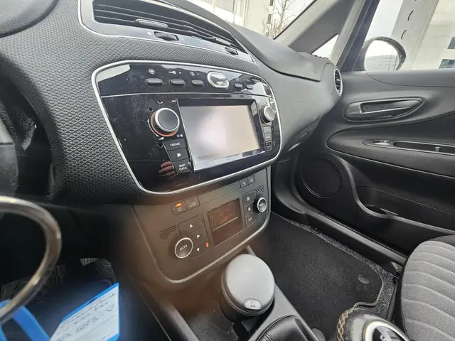 Fiat Punto Evo 0.9 TwinAir 2017 Benzine 14