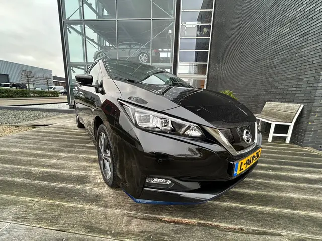 Nissan Leaf E+ N-Connecta 62 kWh 2021 Elektrisch 6