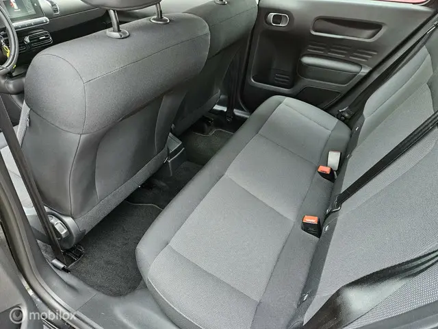 Citroën C4 Cactus 1.2 PureTech Shine 2017 Benzine 11