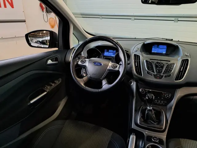 Ford C-MAX 1.0 Titanium 2014 Benzine 12