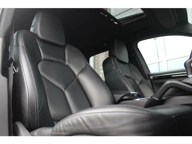 Porsche Cayenne 3.0 D 2012 Diesel 14