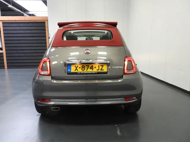 Fiat 500C 1.0 Cabrio Hybrid Dolcevita 2021 Benzine 32