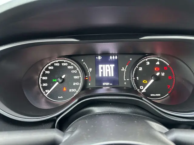 Fiat Tipo | CROSS | LED | PDC | NAVI | CAMERA | DAB | 17" 2021 Diesel 16