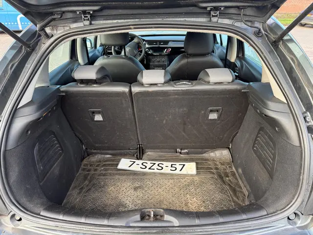 Citroën C3 1.0 VTi Attraction 2013 Benzine 10