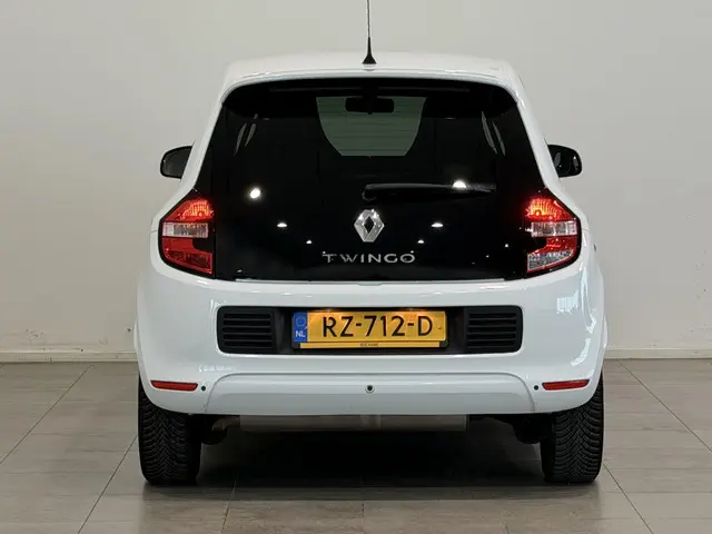 Renault Twingo 1.0 SCe 70 Limited 2018 Benzine 17