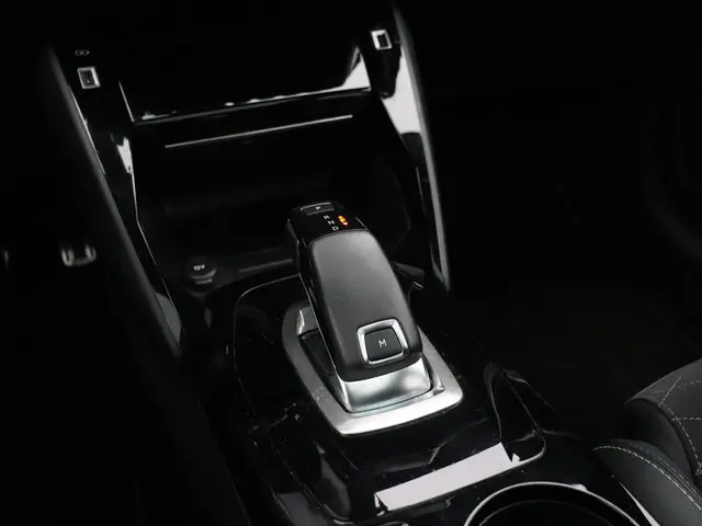 Peugeot 208 1.2 PureTech GT Pack 2021 Benzine 23