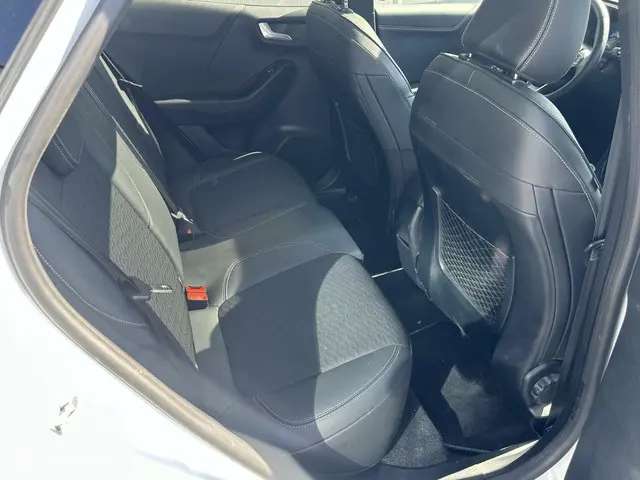 Nissan Micra 1.0 IG-T Tekna 2023 Benzine 28