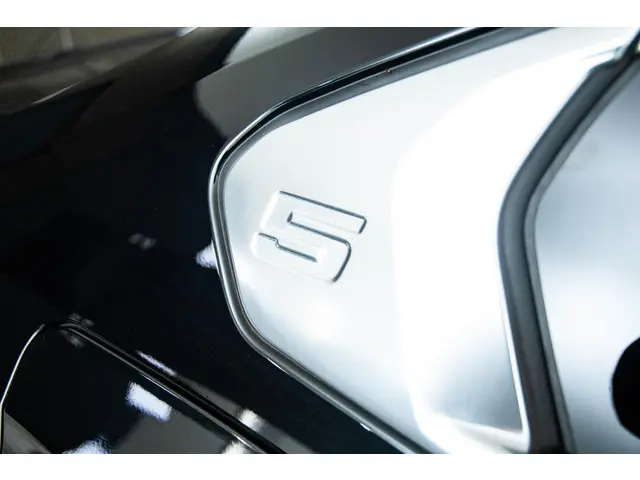 BMW 5 Serie 530e 2025 Hybride Benzine 42