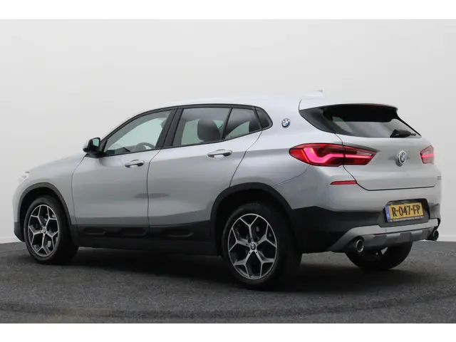 BMW X2 sDrive20i High Executive Automaat 2019 Benzine 3