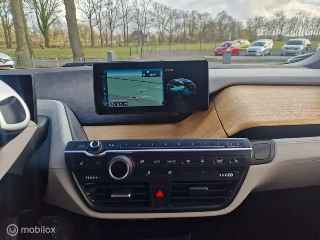 BMW i3 Range Extender 2015 Hybride Benzine 26