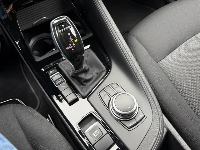 BMW X2 sDrive18i Nieuwstaat! 2022 Benzine 8