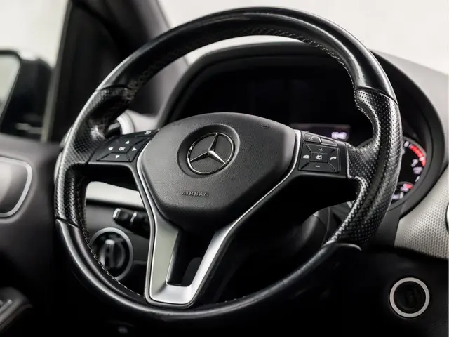 Mercedes-Benz B-Klasse 200 AMG Sport 2013 Benzine 21
