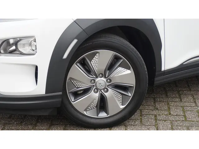 Hyundai Kona EV Comfort 64 kWh 3-fase 2020 Elektrisch 7