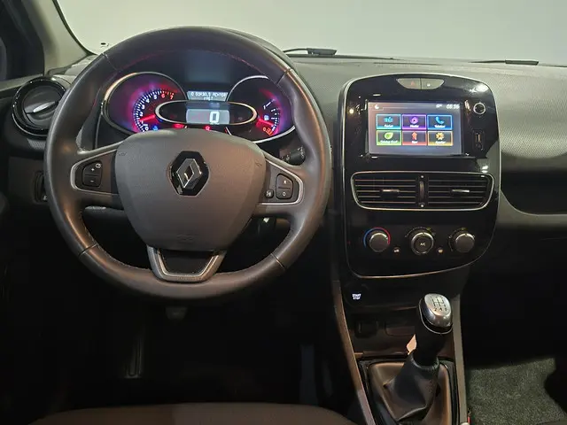 Renault Clio Estate TCe 90PK Limited 2019 Benzine 3