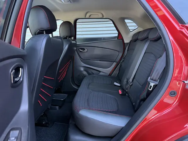 Renault Captur 1.2 TCe Xmod 2015 Benzine 9