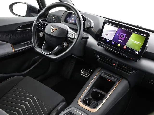 CUPRA Born Adrenaline 62 kWh 230pk 2022 Elektrisch 29