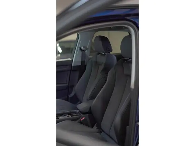 Audi Q3 45 TFSI e S line 2022 Hybride Benzine 17