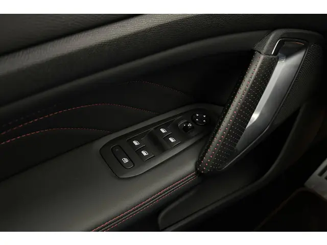 Peugeot 308 SW 1.2T GT-line 2019 Benzine 17