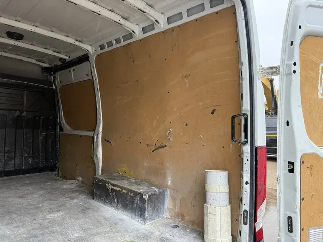 Iveco Daily 35S14 2.3 2019 Diesel 16