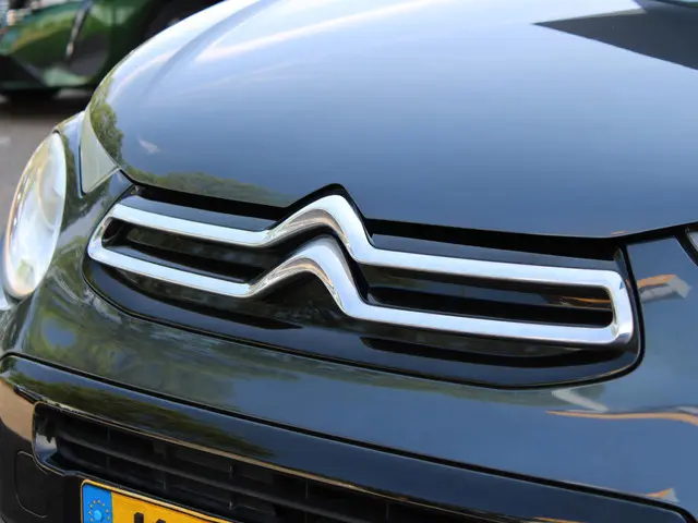 Citroën C1 1.2 PureTech Shine 2015 Benzine 23