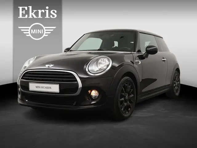 MINI Cooper Business 2018 Benzine