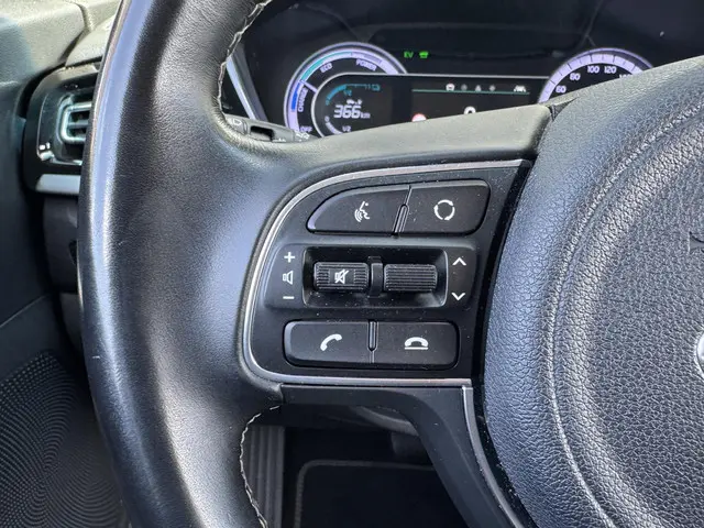 Kia Niro 1.6 GDI HYBRID DYNAMICLINE 2020 Hybride Benzine 19