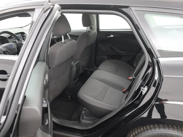 Ford Focus Wagon 1.0 125PK Titanium 2016 Benzine 11