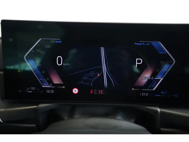 BMW 3 Serie Touring 320e 2023 Hybride Benzine 12