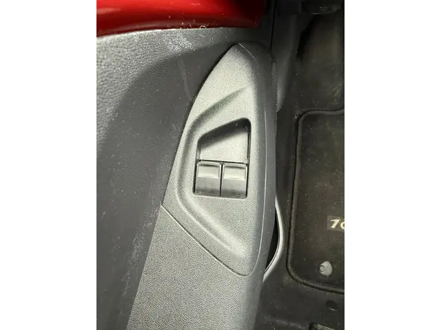Peugeot 108 1.0 e-VTi Active 2021 Benzine 15