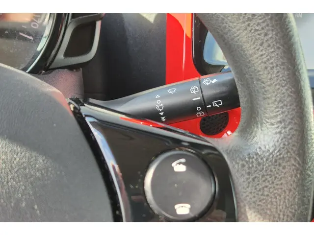 Citroën C1 1.0 e-VTi Airscape Feel 2014 Benzine 32