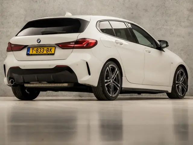 BMW 1 Serie 118i M Sport 2022 Benzine 5