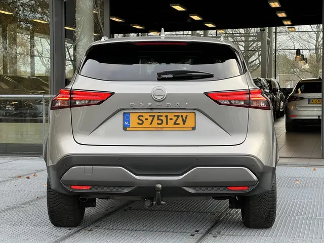 Nissan QASHQAI 1.3 MHEV Xtronic N-Connecta 2023 Benzine 21