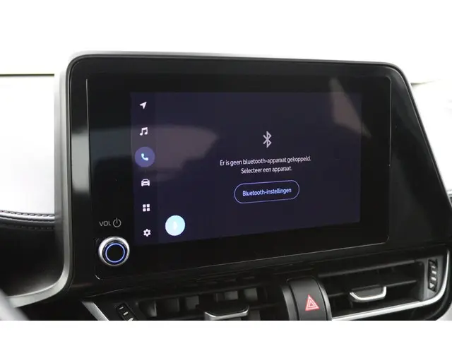Toyota C-HR 1.8 Hybrid Dynamic 2023 Hybride Benzine 44