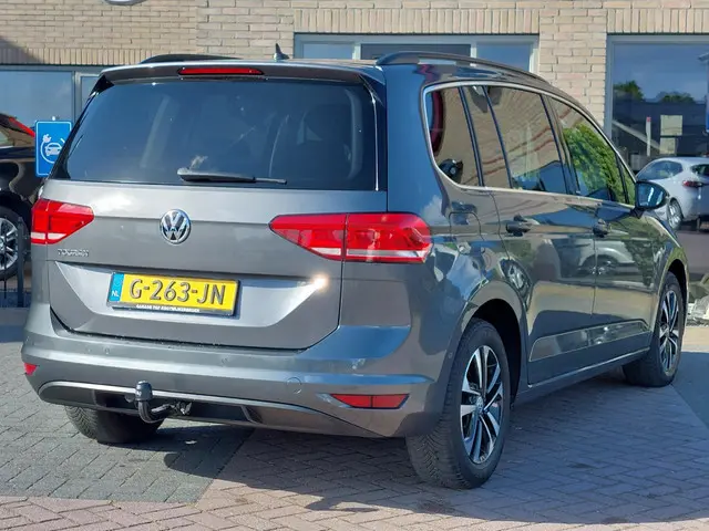 Volkswagen Touran 1.6 TDI Highline 7p 2019 Diesel 10
