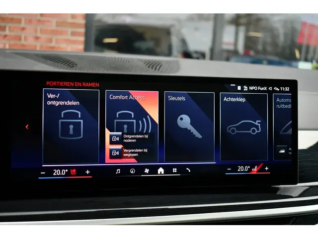 BMW X5 xDrive50e M-Sport 2023 Hybride Benzine 40