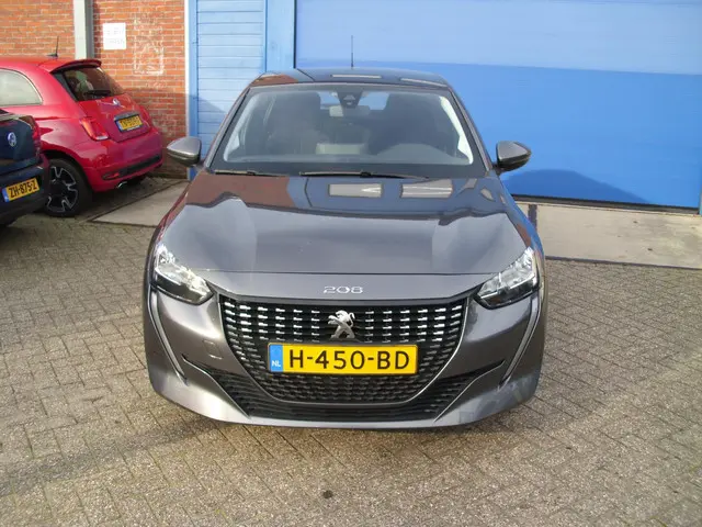 Peugeot 208 2