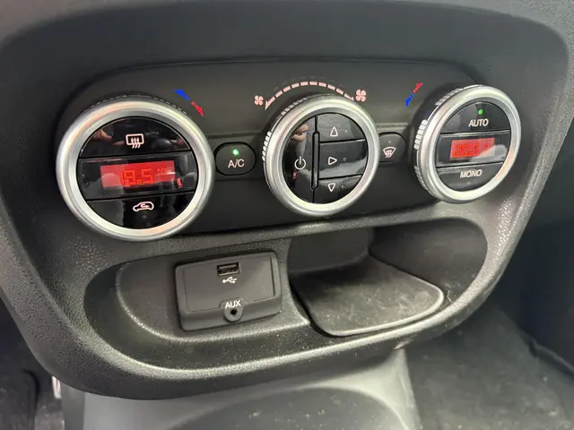 Fiat 500L Living 0.9 TwinAir Lounge 7p. 2013 Benzine 22