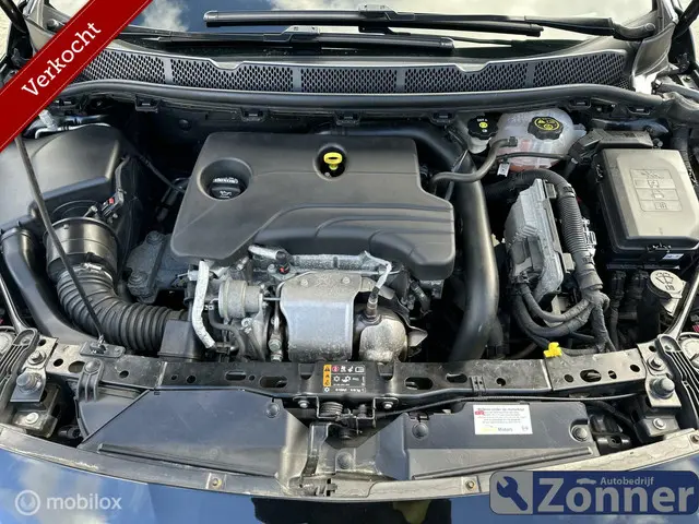 Opel Astra 1.0 Business Executive 2017 Benzine 17