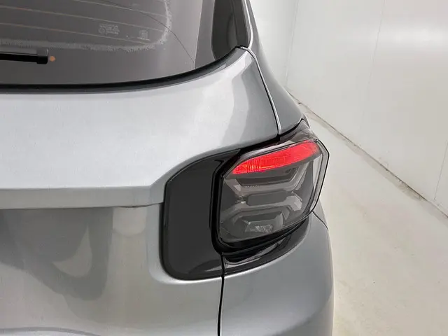 Jeep Avenger 1.2 Longitude 2024 Benzine 18